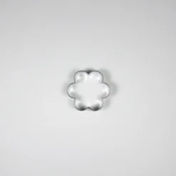 BrandNewCake Uitsteker Bloem RVS 4cm