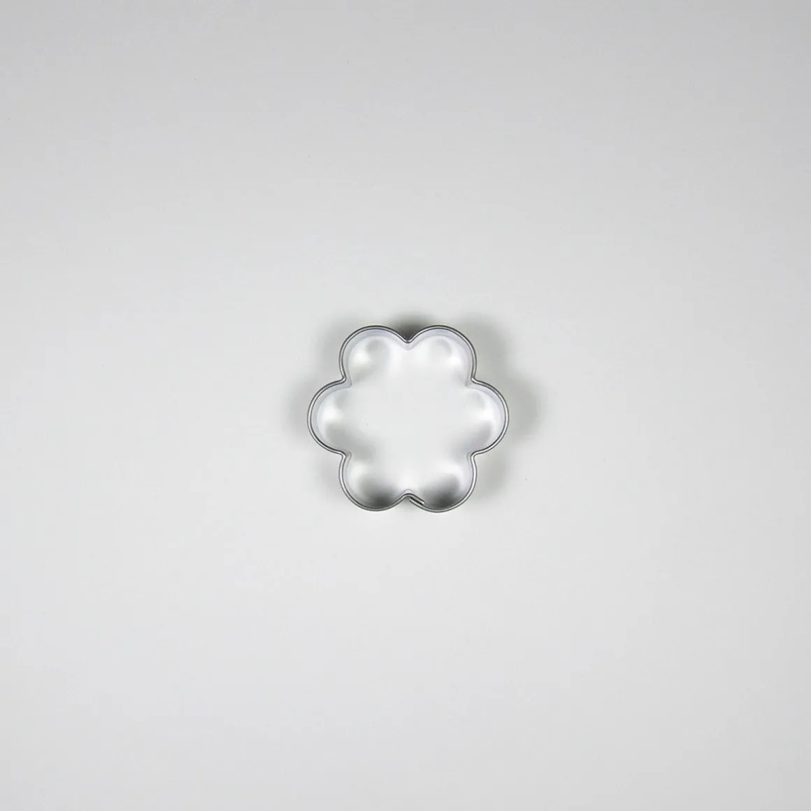 BrandNewCake Uitsteker Bloem RVS 4cm