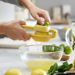 Joseph Joseph JuiceMax Dual-Action Citruspers