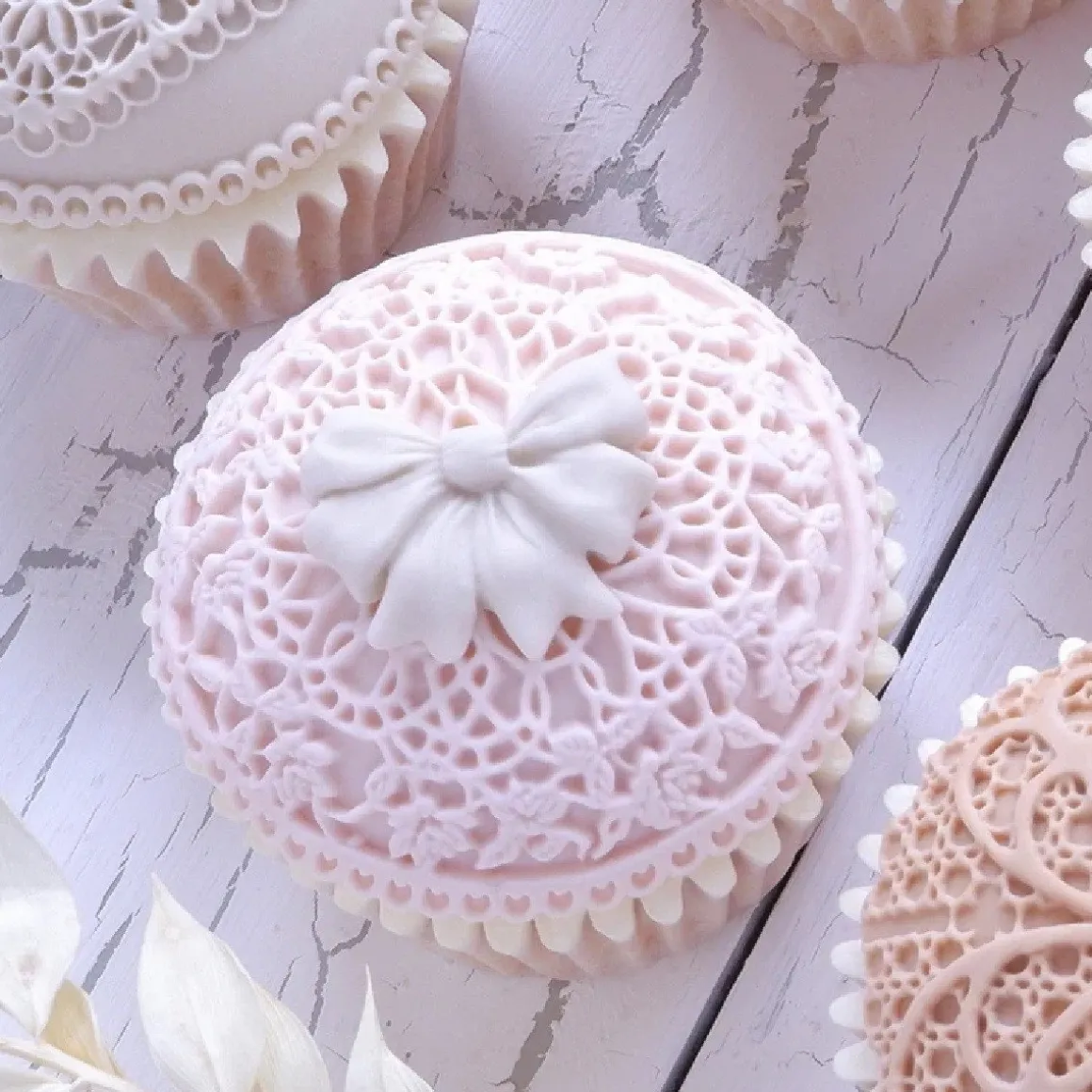 Katy Sue Mold Floral Lace Cupcake