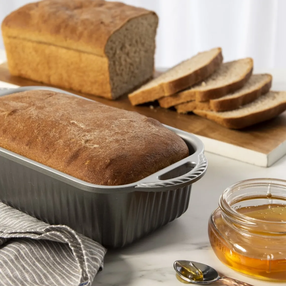 Nordic Ware Classic Broodvorm/Cakevorm