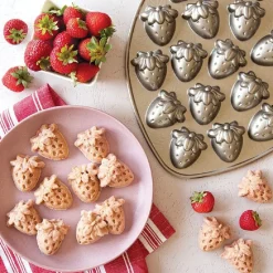 Nordic Ware Mini Aardbei Bakvorm