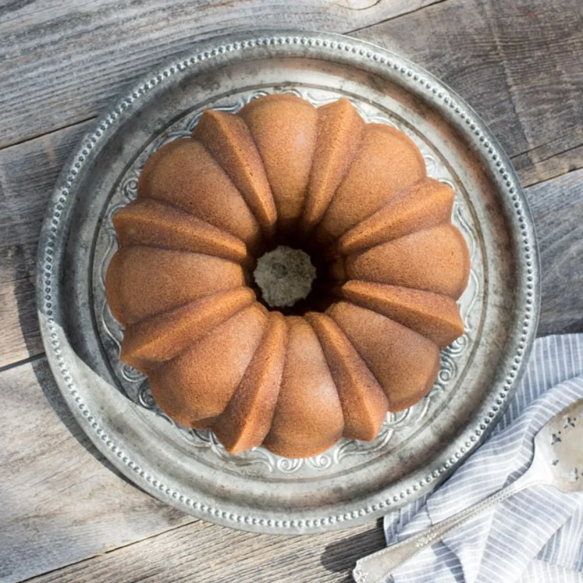 Nordic Ware Original Anniversary Tulband Bakvorm Groot