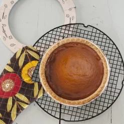 Nordic Ware Pie Crust Shield Verstelbaar