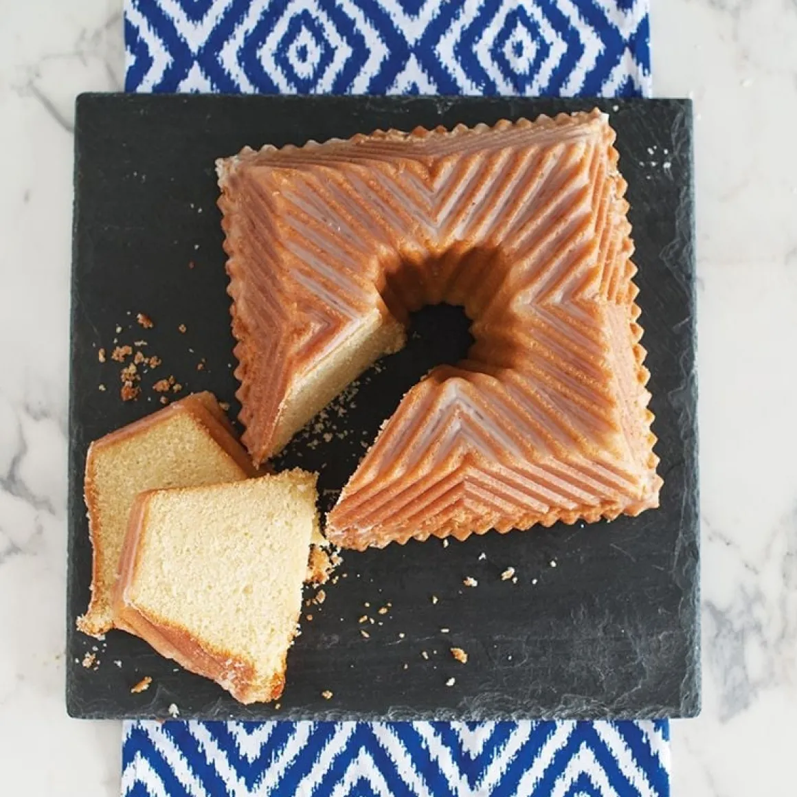 Nordic Ware Tulband Squared Bakvorm**