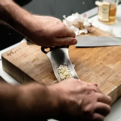 Tala Knoflookpers met Kruidenstripper