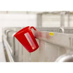 Vikan Maatbeker Rood 2L