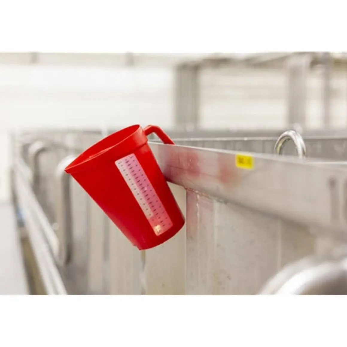 Vikan Maatbeker Rood 2L